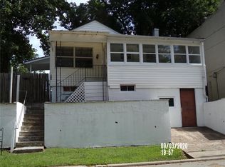 316 N 1st St, Belleville, IL 62220