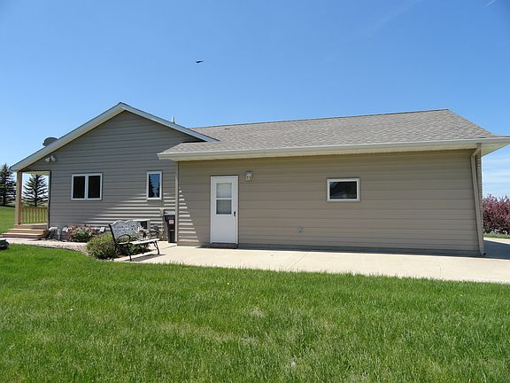 5th image of 29 Lake Shetek Dr