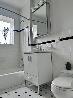 Rented by Compass | media 12