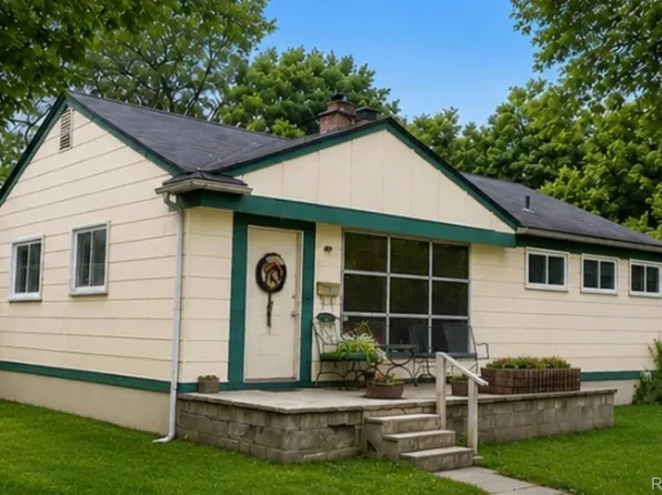 27817 Rosewood St, Inkster, MI 48141