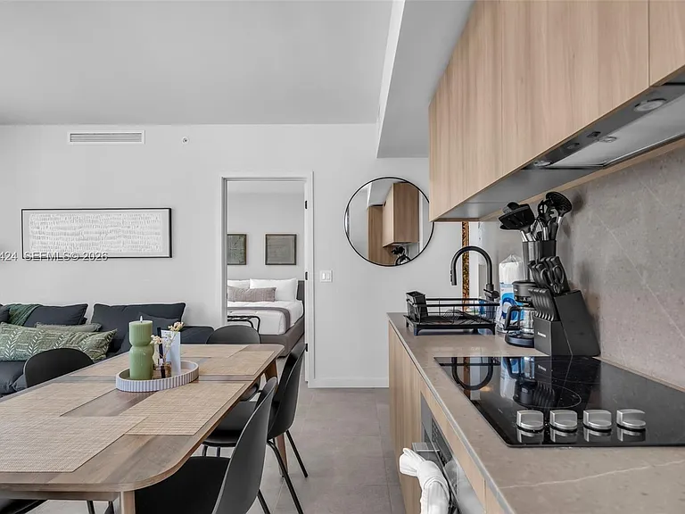 121 NE 5th St #2301 — Photo 6