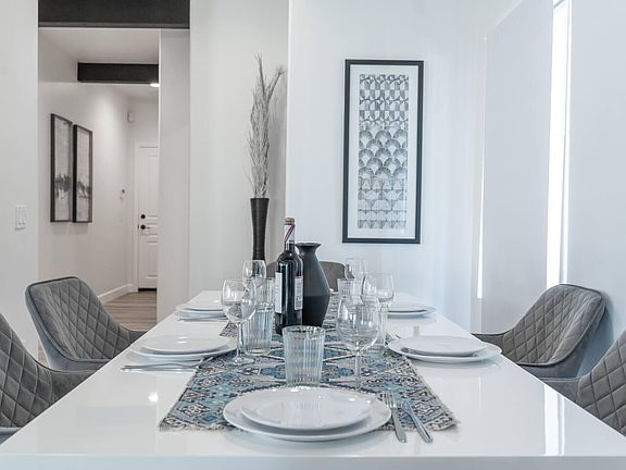 3rd image of 54525 Avenida Obregon