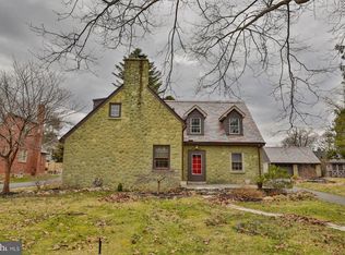 515 4th St, Catasauqua, PA 18032