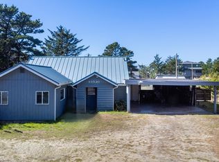 33520 Cape Kiwanda Dr, Pacific City, OR 97135