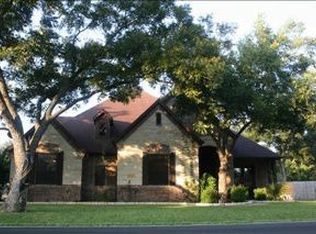 8711 Ravenswood Rd, Granbury, TX 76049