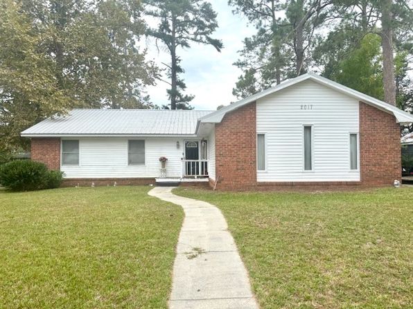 2017 Bradley Ave
