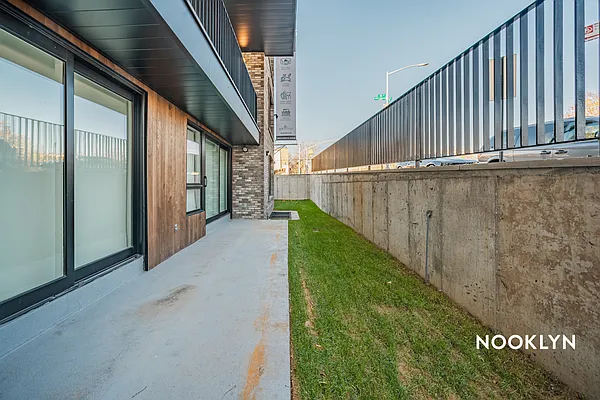 Rented by Nooklyn NYC LLC | media 10