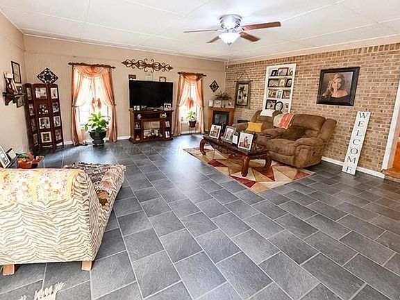 5th image of 3009 Carter Dr