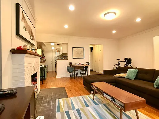 Rented by Sovereign Associates | media 5