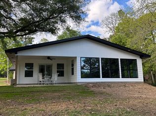 13 Magnolia Dr, Perkinston, MS 39573