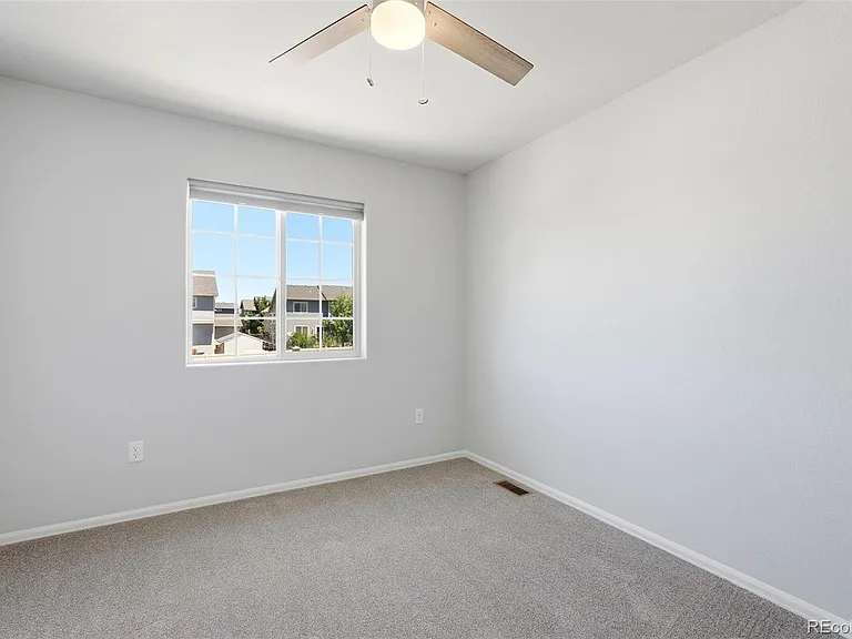 7375 Forest Meadows Ave — Photo 35