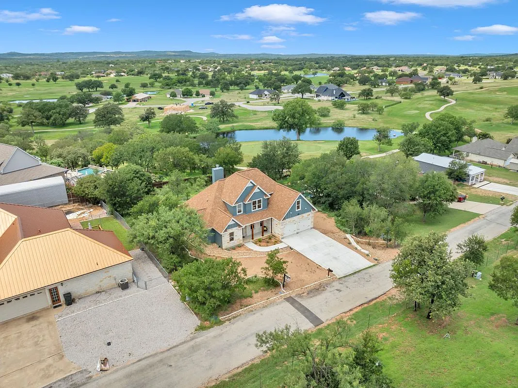 Building Photo - 105 Chesterfield Dr