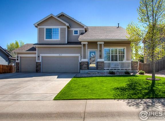Loaded with Charm & Large Finished Square footage!