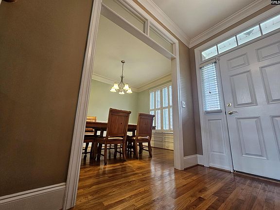 5th image of 106 Arbor Place Dr
