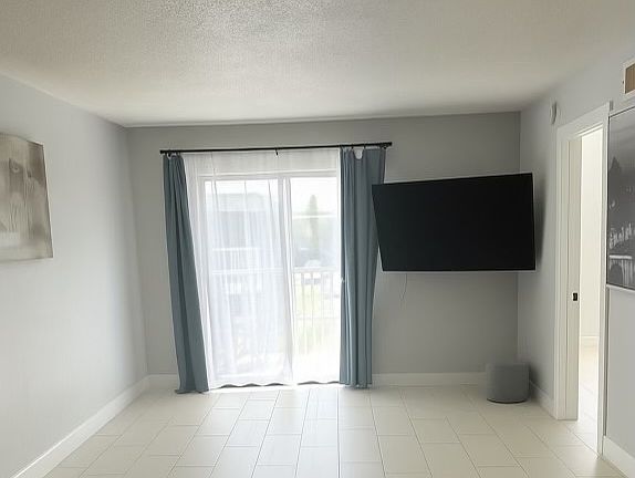 3rd image of 5310 26th St W Unit 1605