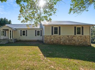 334 S John Locke Rd, McMinnville, TN 37110