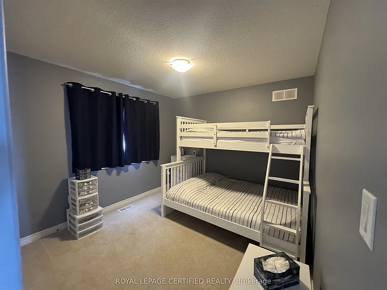 252 Westbank Trl — Photo 25
