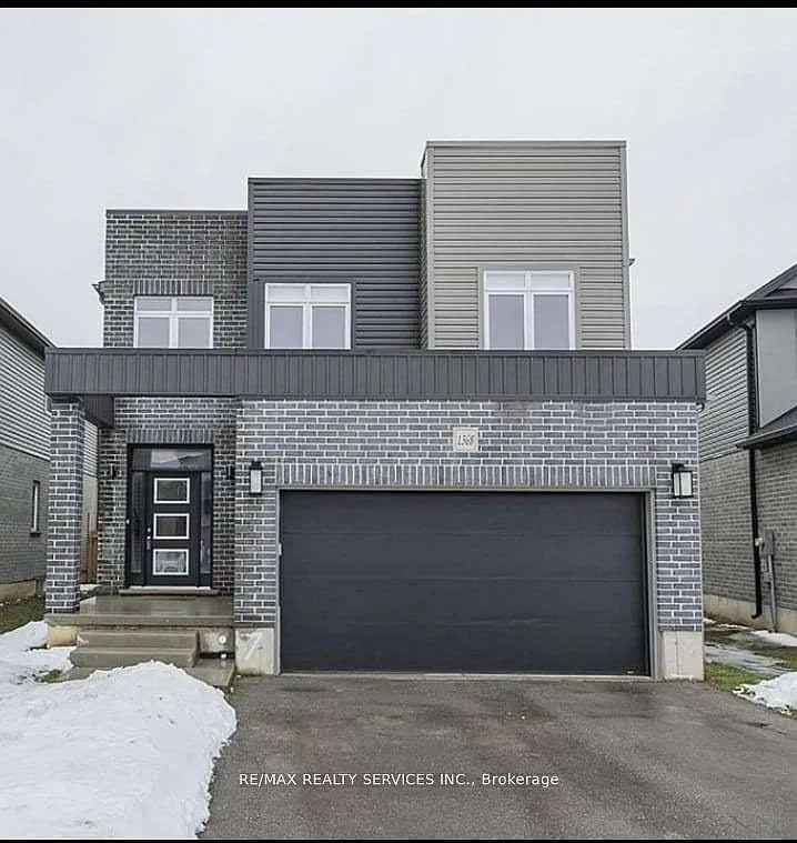 3 bed, $2,999 — Photo 1