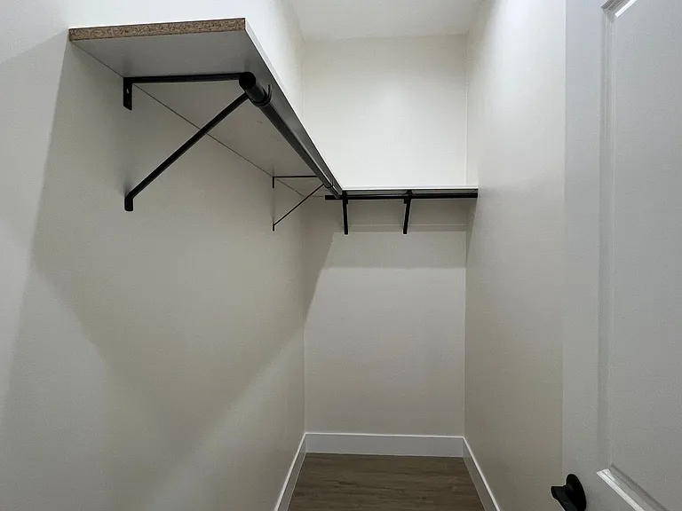 1823 P Street — Photo 42