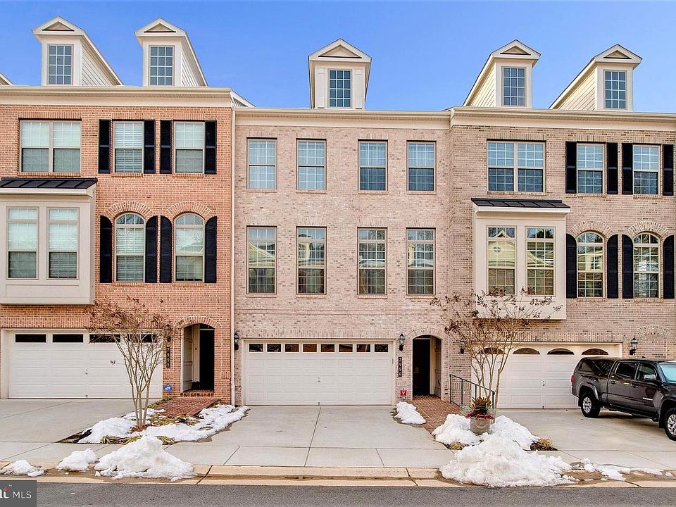 1st image of 7996 Turtle Creek Cir