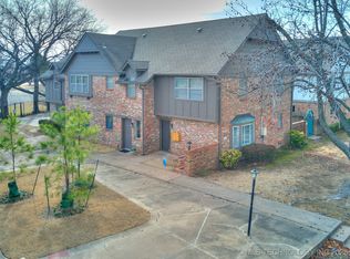 2426 E 59th Ct UNIT 1, Tulsa, OK 74105
