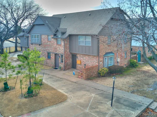2426 E 59th Ct Unit 1, Tulsa, OK 74105