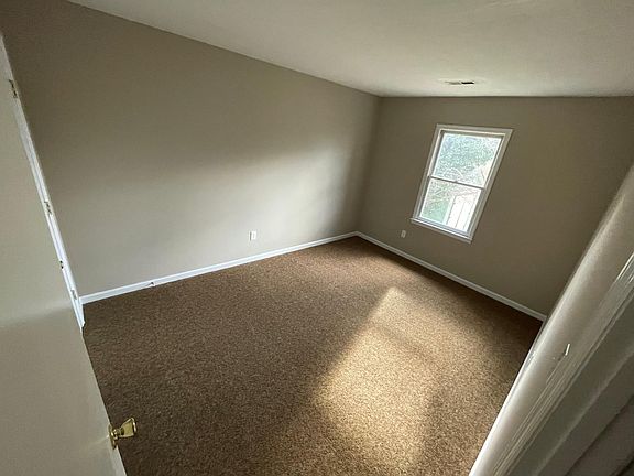 4th image of 1802 Westover Ave SW #1401