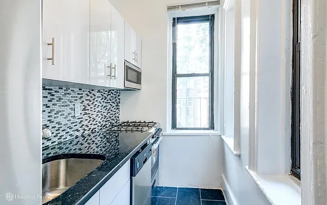 Rented by Douglas Elliman | media 2