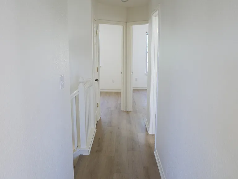 503 Gateway Pkwy #5 — Photo 12