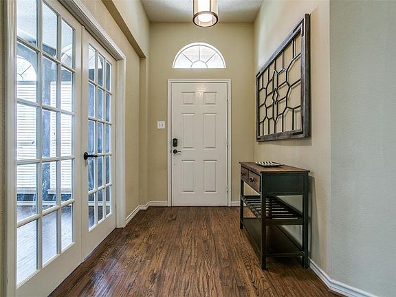 4th image of 3528 Cedar Creek Ln
