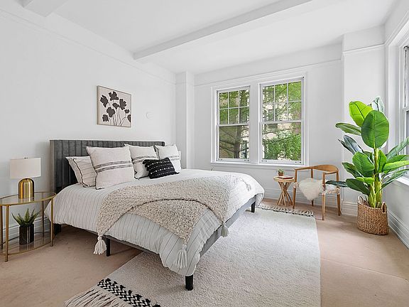 4th image of 444 E 57th St APT 5C