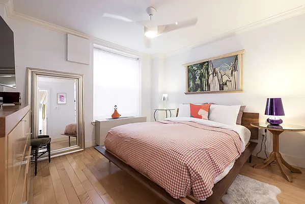 Sold by BSRG Realty | media 5