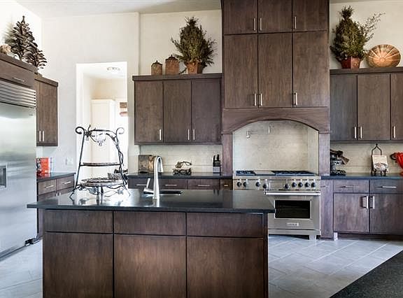 4th image of 8400 Carranzo Dr