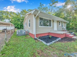 2910 7th Ave SW, Huntsville, AL 35805