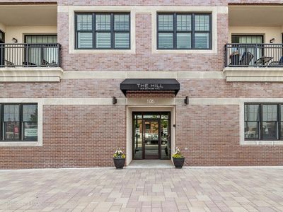 105 S Cottage Hill Ave #204, Elmhurst, IL, 60126