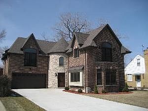 1st image of 8314 N Keeler Ave