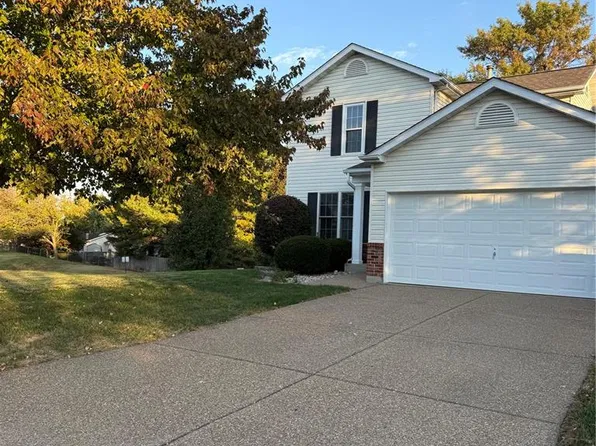 26 Deer Grove Dr, Saint Peters, MO 63376