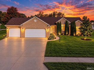 336 Crown Hill Dr, Huntington, IN 46750