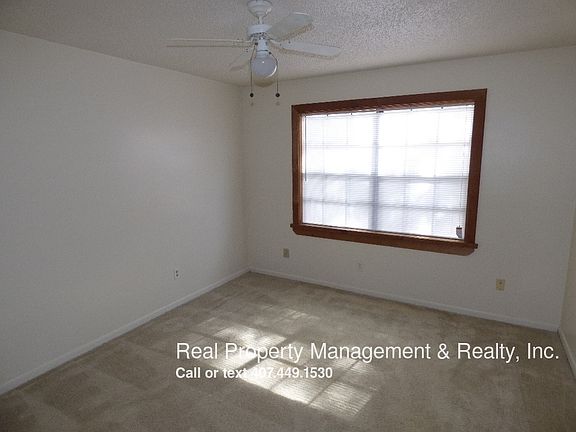 5th image of 2243 Doer Ln