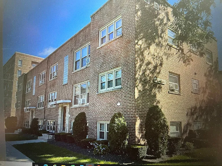 425 Laurel Ave #3 — Photo 7