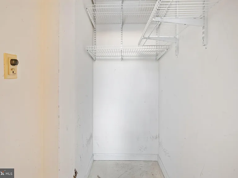 1705 Lake Shore Crest Dr #25 — Photo 17