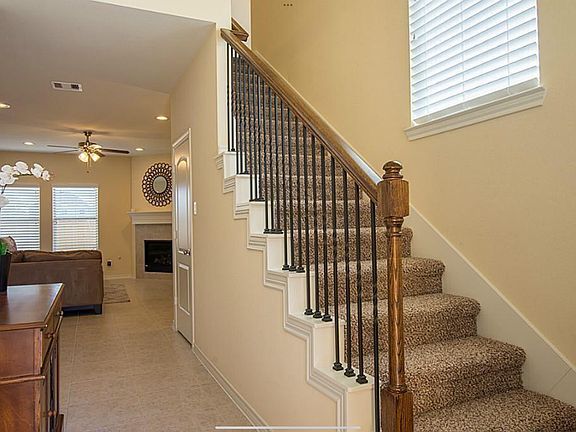 4th image of 7923 Ashford Terrace Dr