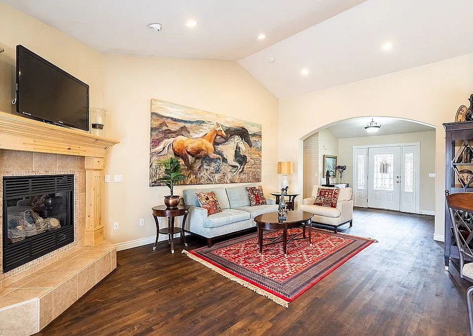Front Room 