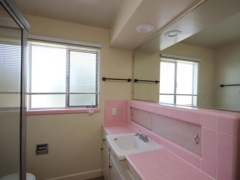 1600 W Huntington Dr #2A — Photo 20