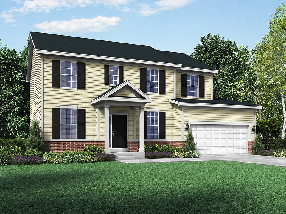 W240 N5684 Holly Court - Stratford II Under Construction - Williamsburg Elevation
