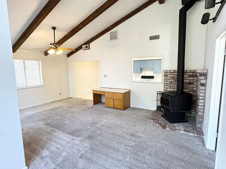 5219 Huston Ct — Photo 7