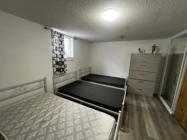 27 Winstanly Cres #BASEMENT — Photo 11
