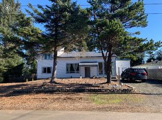 8503 SW Abalone St, South Beach, OR 97366