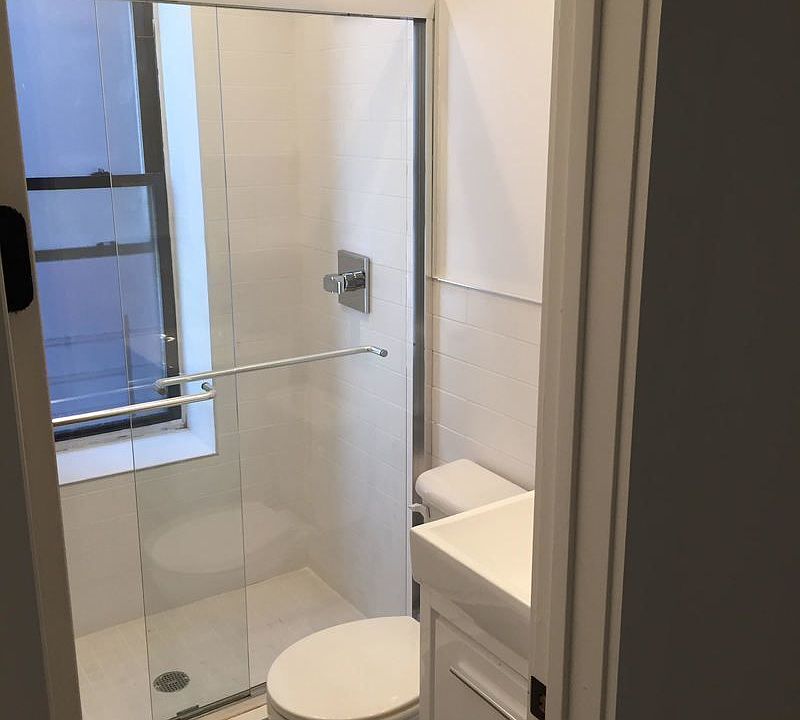 2nd image of 556 W 184th St APT 1E1