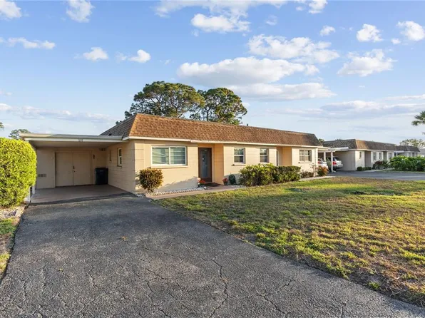 505 47th Avenue Dr W, Bradenton, FL 34207